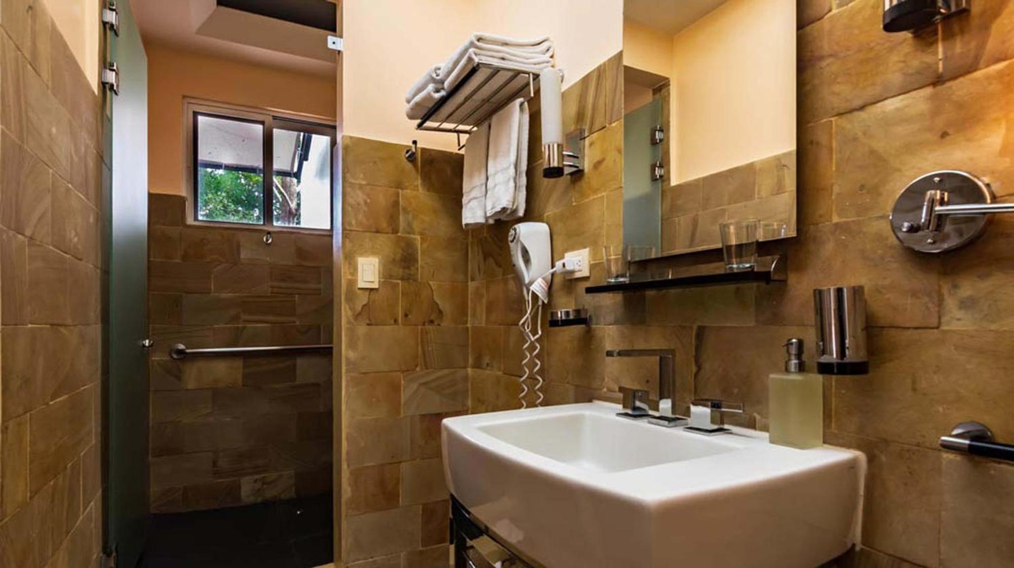 Gaia Collection Hotels Мануэль-Антонио Экстерьер фото