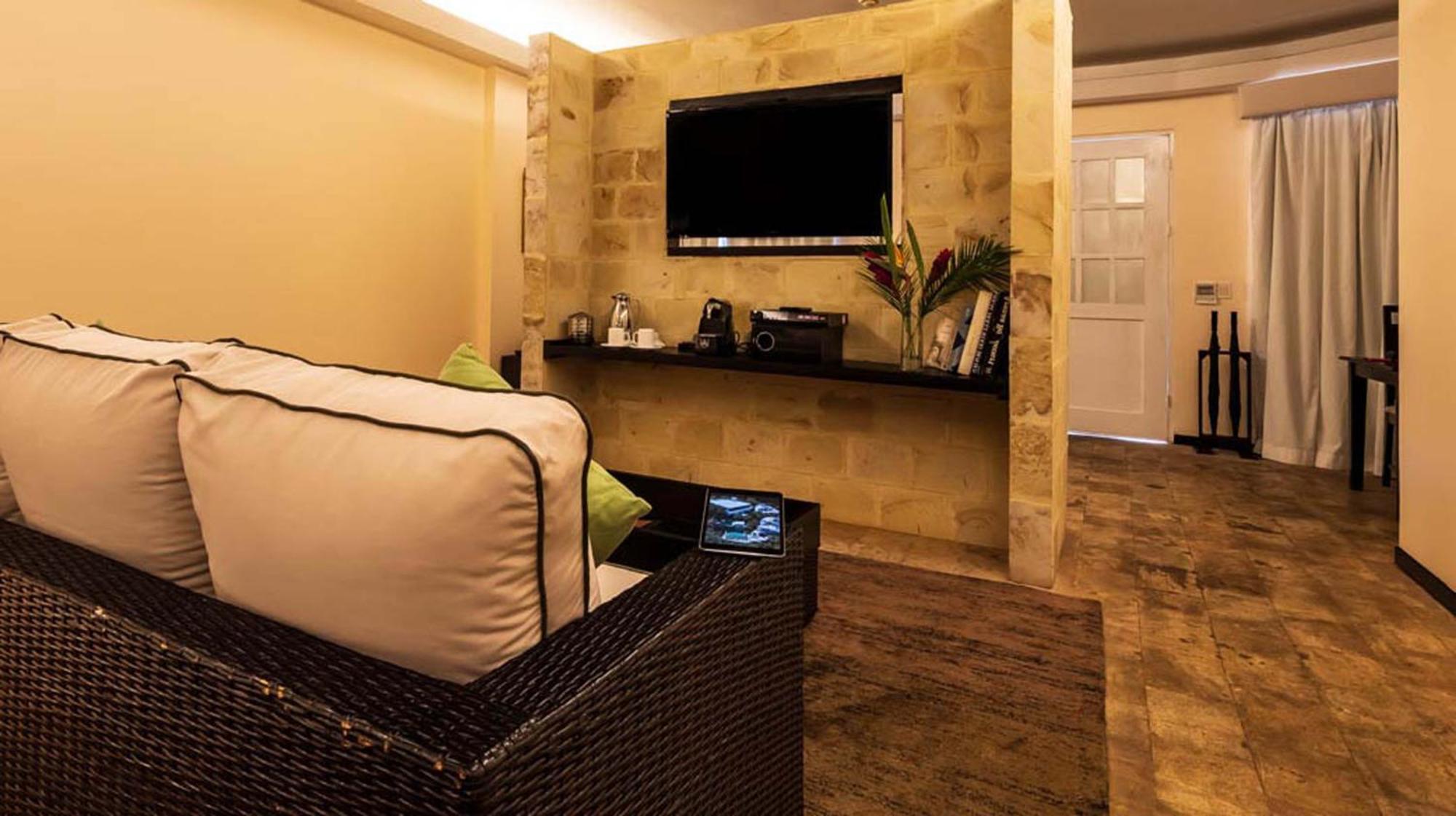 Gaia Collection Hotels Мануэль-Антонио Экстерьер фото